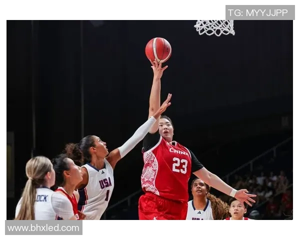 深篮体育女篮锦标赛现场座无虚席 相关产业创收千万规模 深篮体育女篮锦标赛现场座无虚席 相关产业创收千万规模